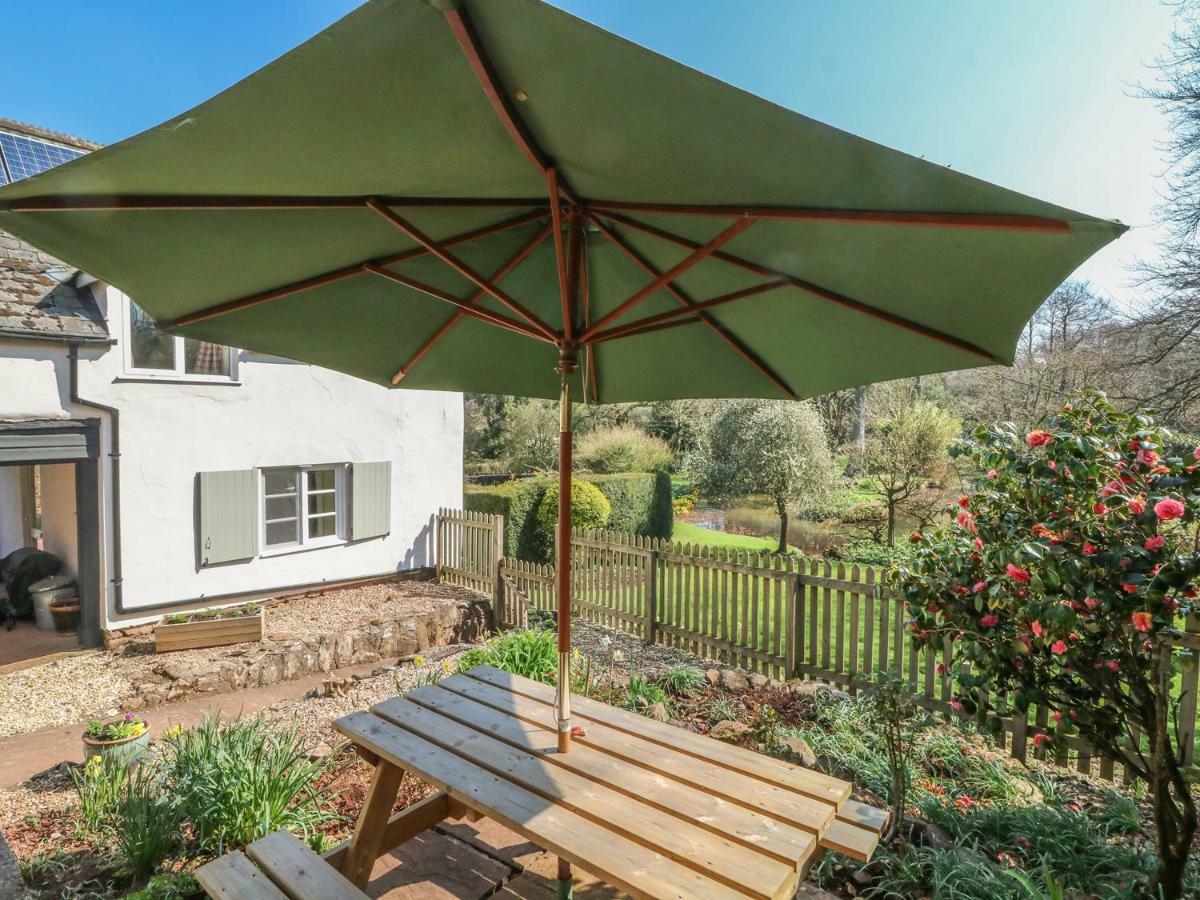 Upper Barn Cottage Minehead Exterior photo